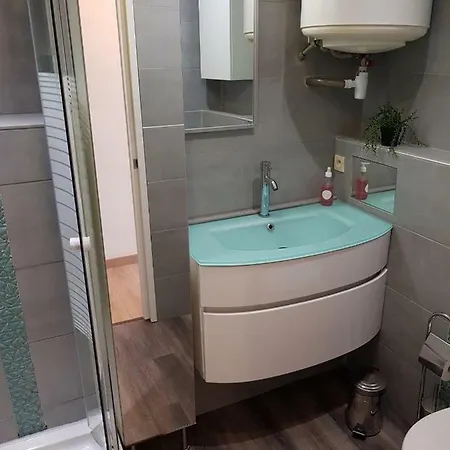 Apartment Location Proche De Marseille, Cassis, La Ciotat, Circuit Paul Ricard Cuges-les-Pins